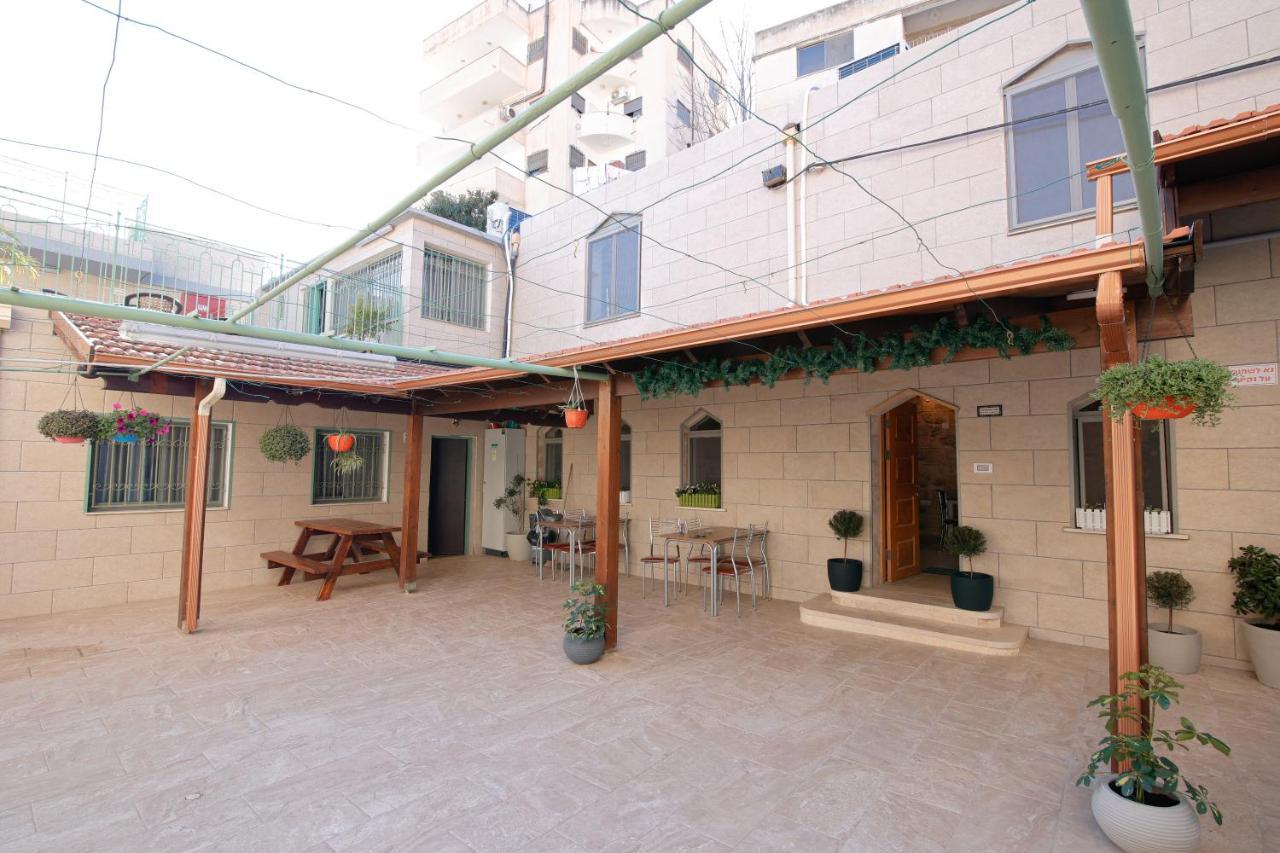 الناصرة Louis Guesthouse المظهر الخارجي الصورة