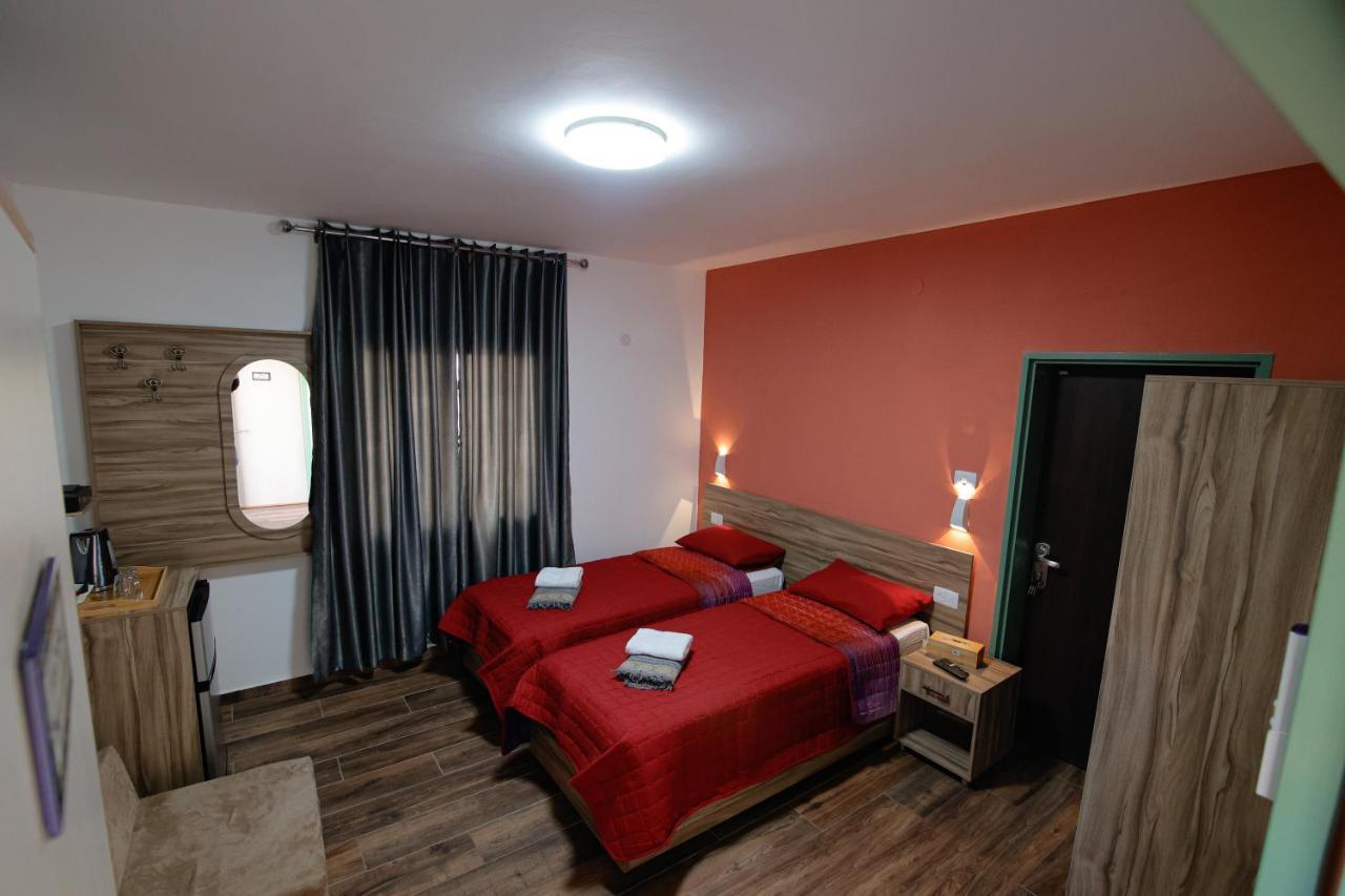 الناصرة Louis Guesthouse المظهر الخارجي الصورة