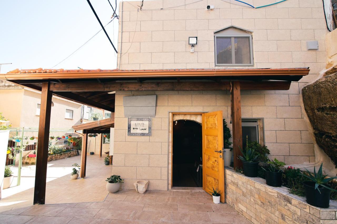 الناصرة Louis Guesthouse المظهر الخارجي الصورة