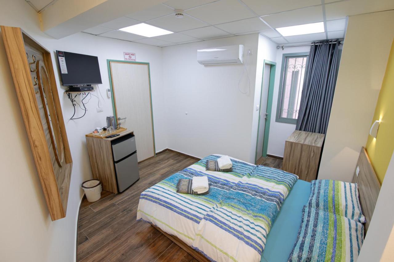 الناصرة Louis Guesthouse المظهر الخارجي الصورة