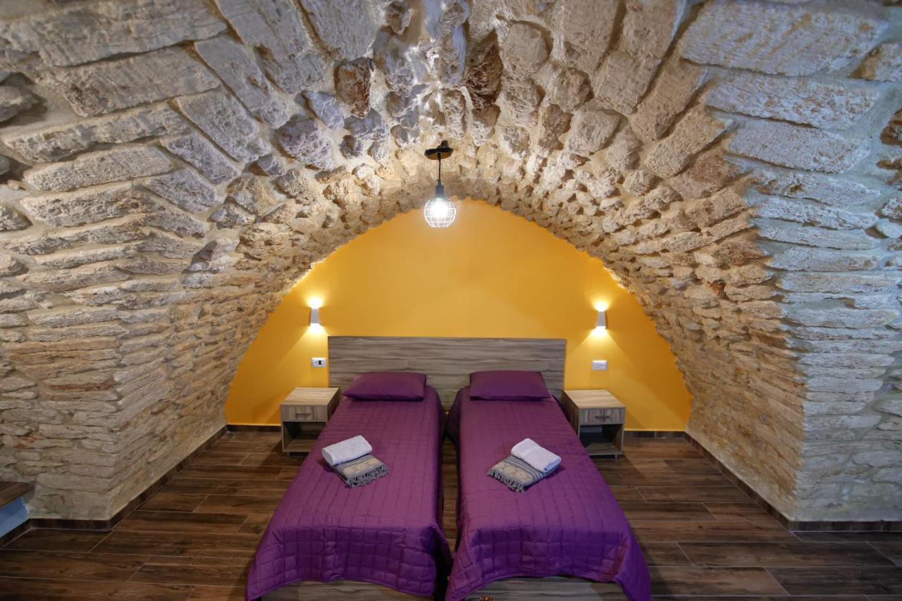 الناصرة Louis Guesthouse المظهر الخارجي الصورة